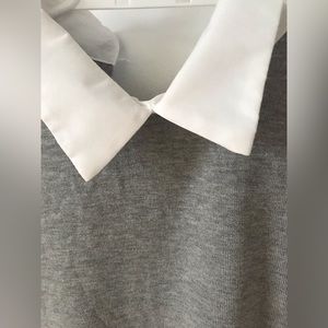 Top greyish with white: sleeves and coral• size:S• new!